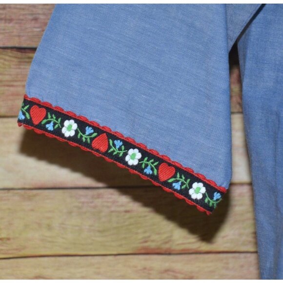 Vintage JC Penney Big Mac Blue Chambray Shirt Ladies M 70s Floral Trim Granny - Picture 6 of 12